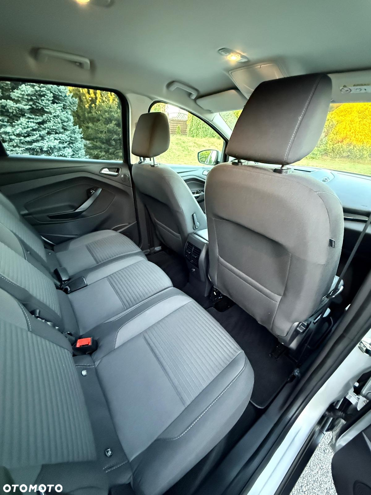 Ford C-MAX 2.0 TDCi Start-Stop-System Titanium - 13