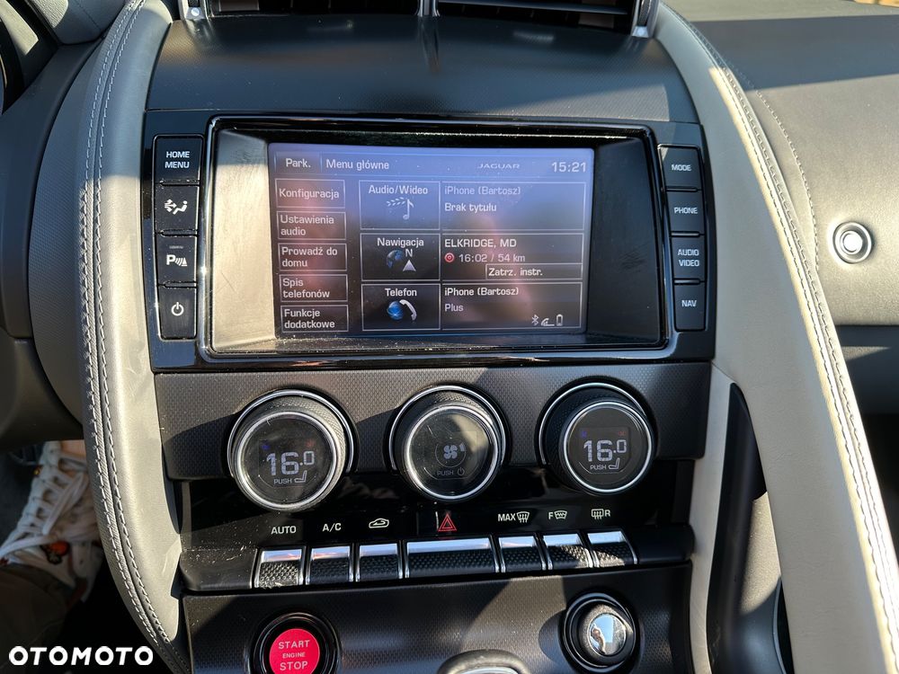 Jaguar F-Type S - 25