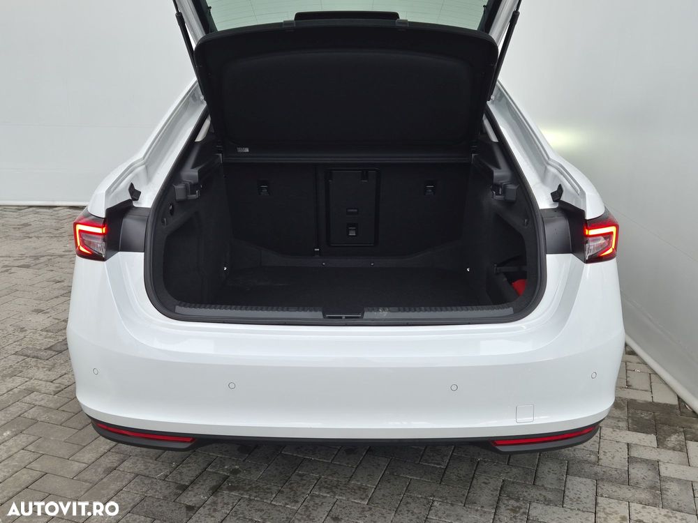 Skoda Superb 2.0 TDI 150 CP DSG Essence - 25