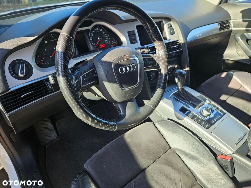 Audi A6 Allroad - 12