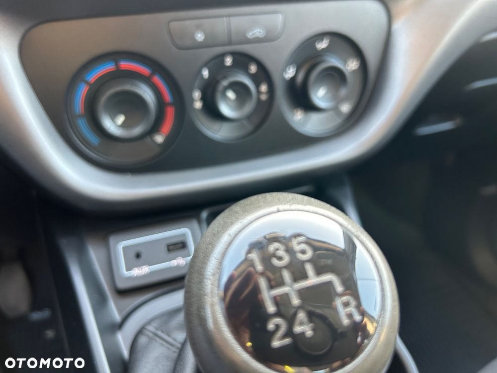 Fiat Doblo 1.4 16V Easy - 20