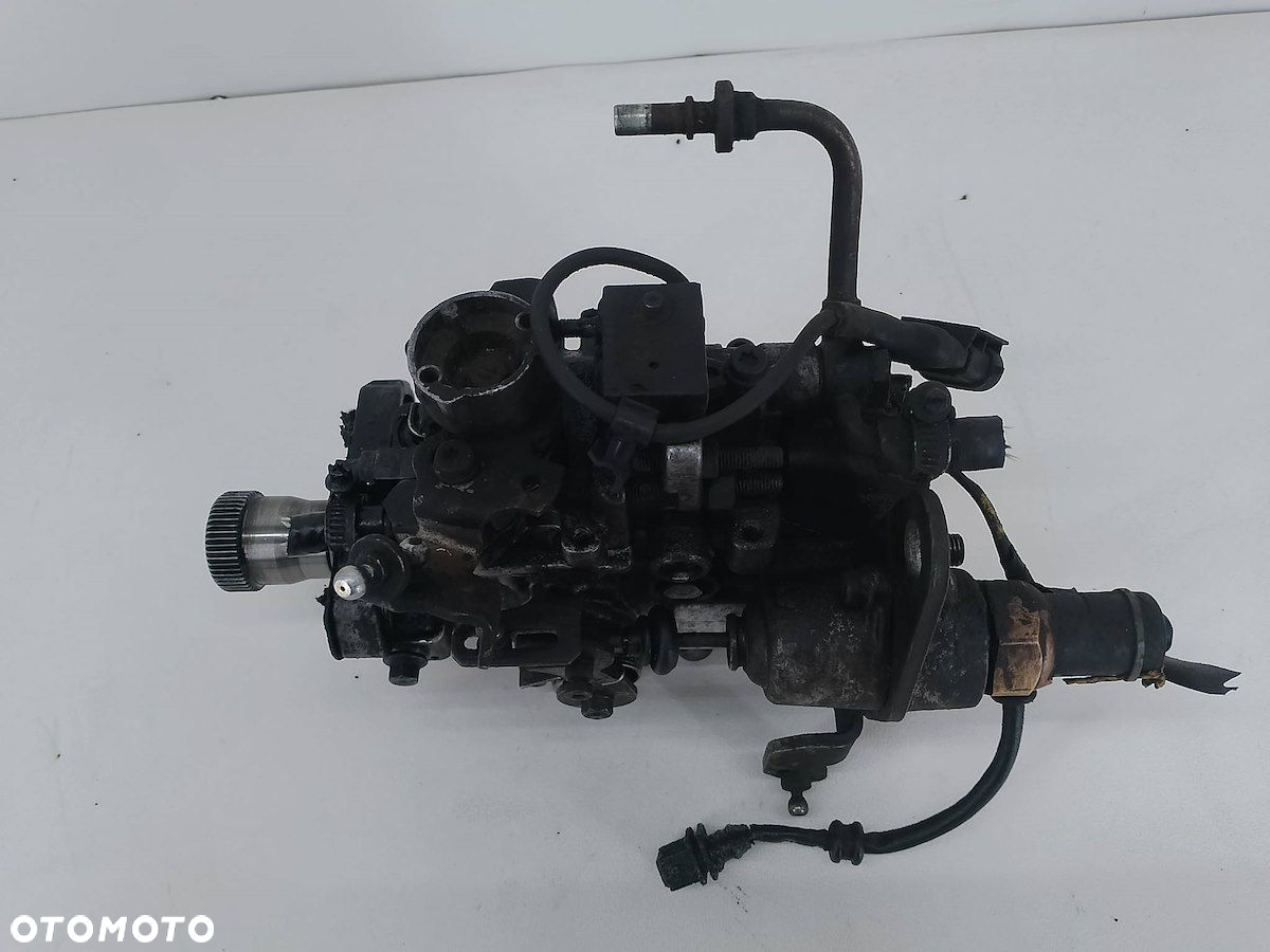 POMPA WTRYSKOWA RENAULT MASTER II 0460404090 2.5 D - 6