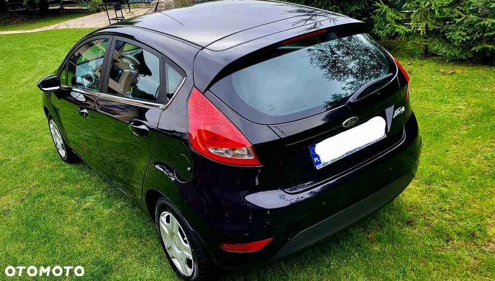 Ford Fiesta 1.25 Titanium EU5 - 18