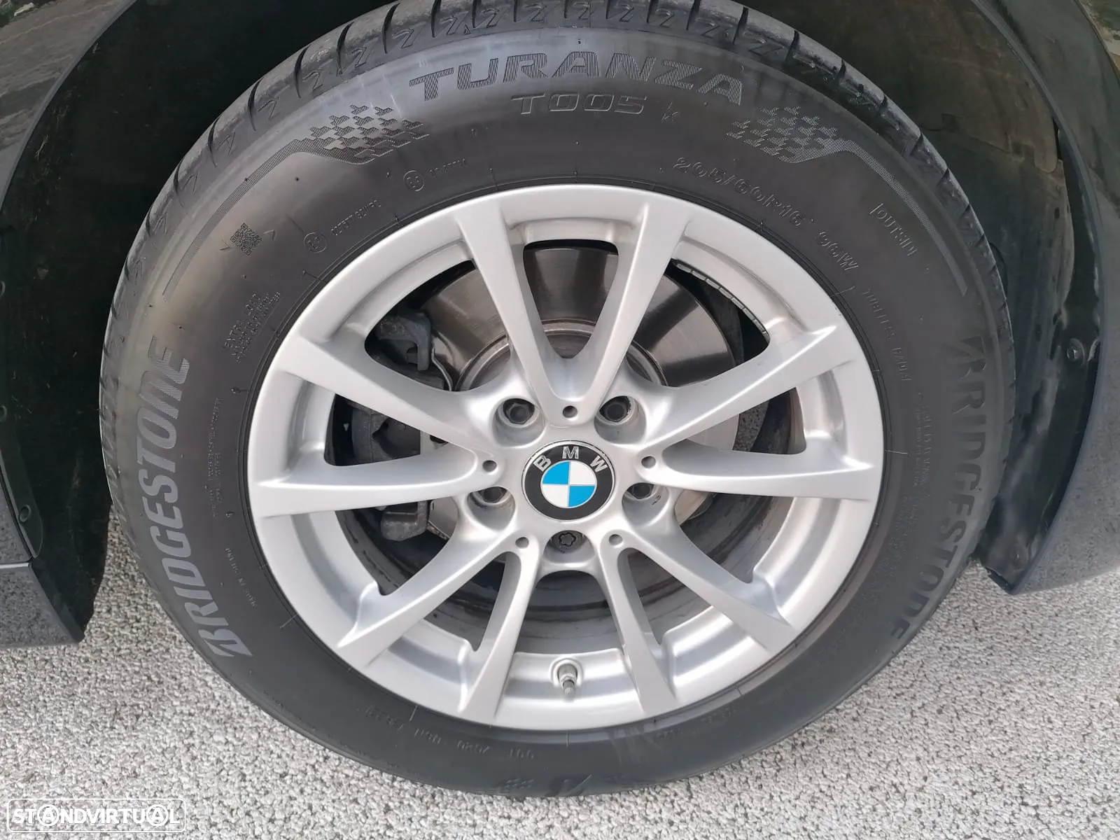 BMW 318 d Touring Advantage Auto - 32
