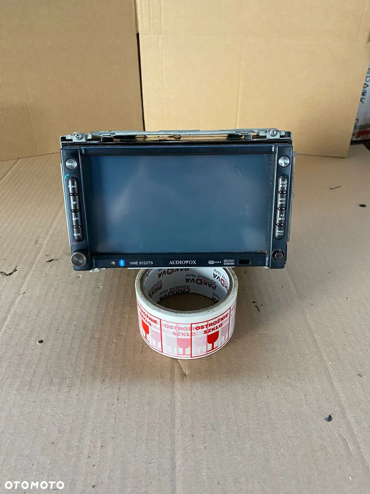 Multimedialna jednostka radio Audiovox VME 9122 TS - 1