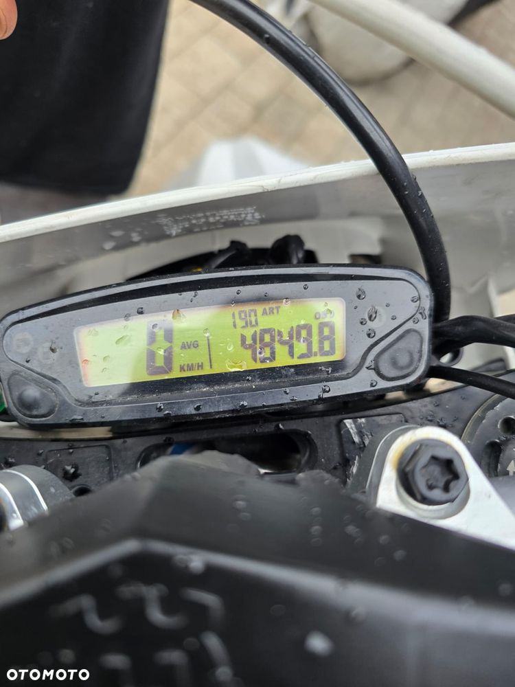 Husqvarna FE - 9