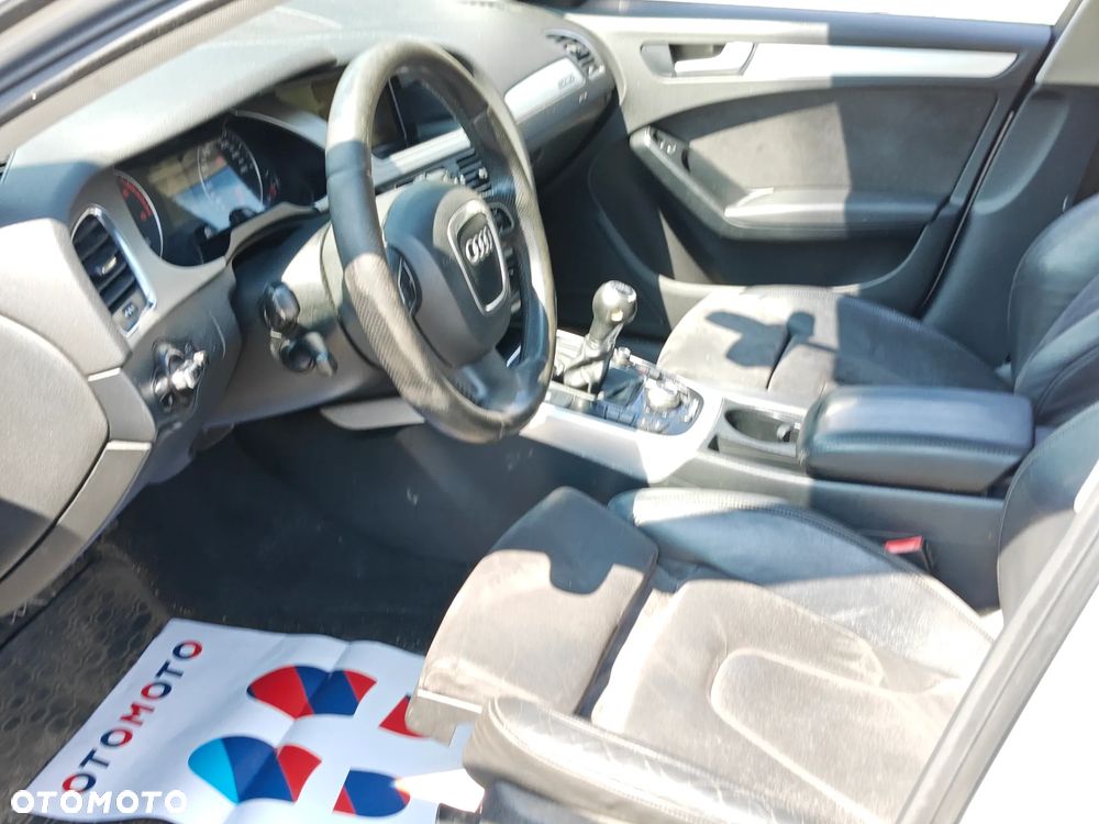 Audi A4 Avant 2.0 TDI DPF quattro Attraction - 9