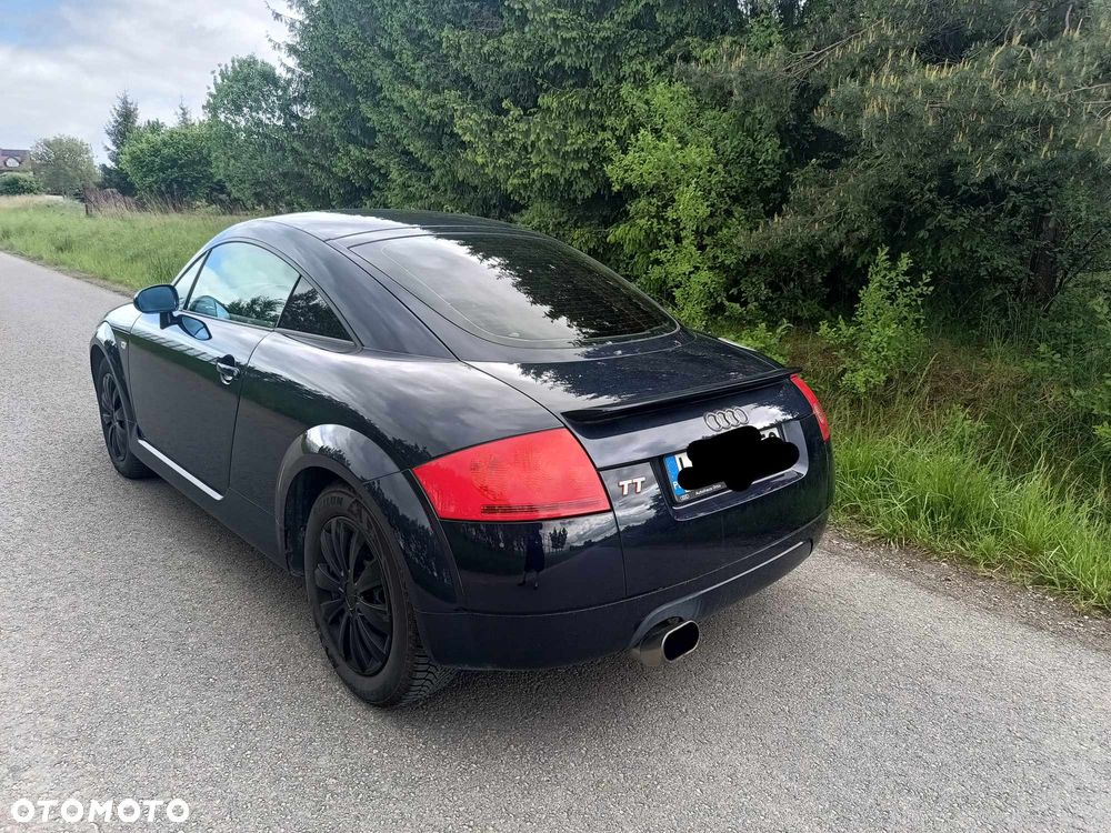 Audi TT Coupé 1.8T - 10