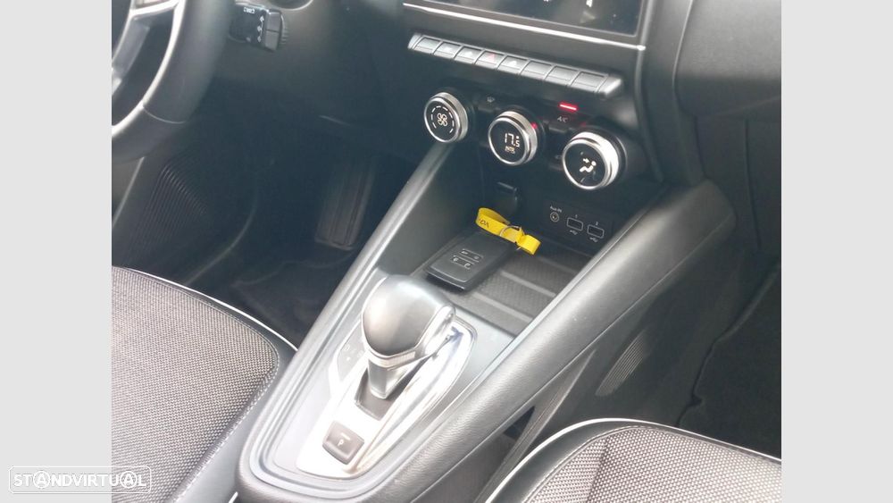 Renault Captur 1.6 E-Tech Plug-In Intens - 23