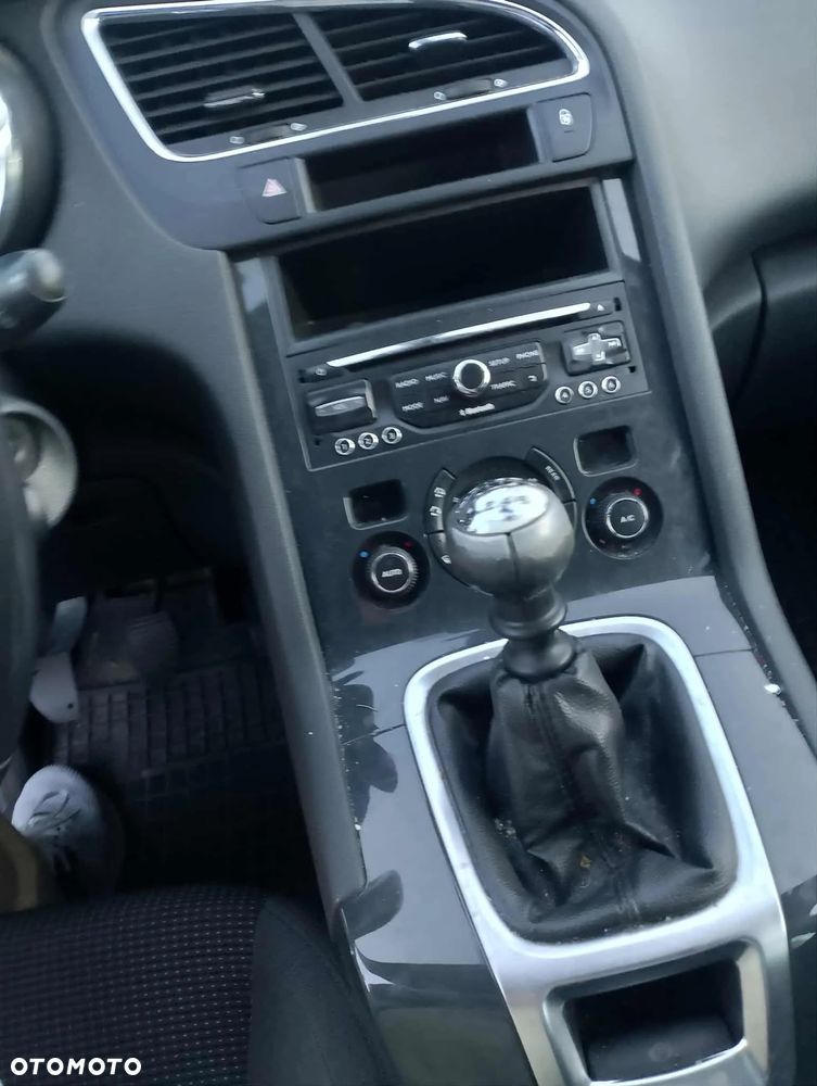 Peugeot 5008 1.6 BlueHDi Active 7os - 13