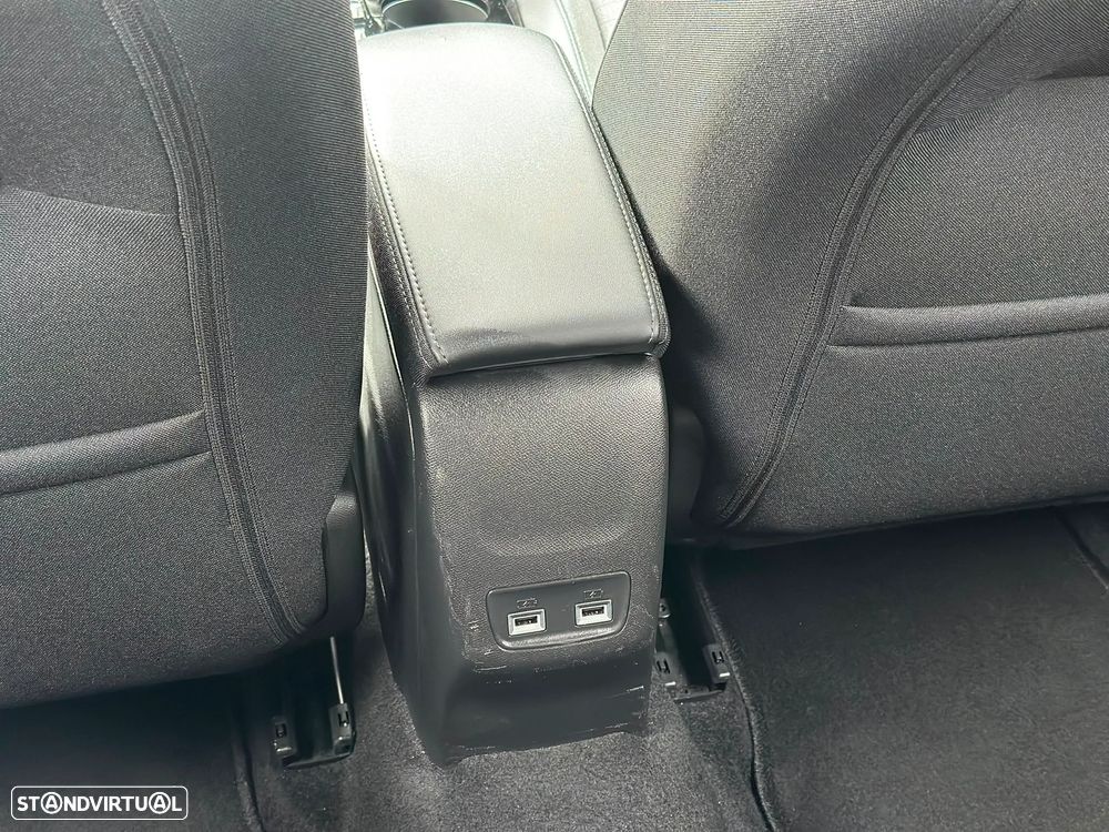 Peugeot 2008 1.2 PureTech Allure Pack - 26