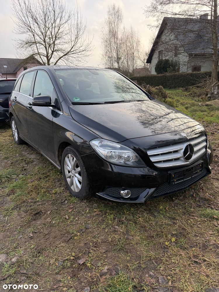 Mercedes-Benz Klasa B 180 CDI (BlueEFFICIENCY) 7G-DCT - 1