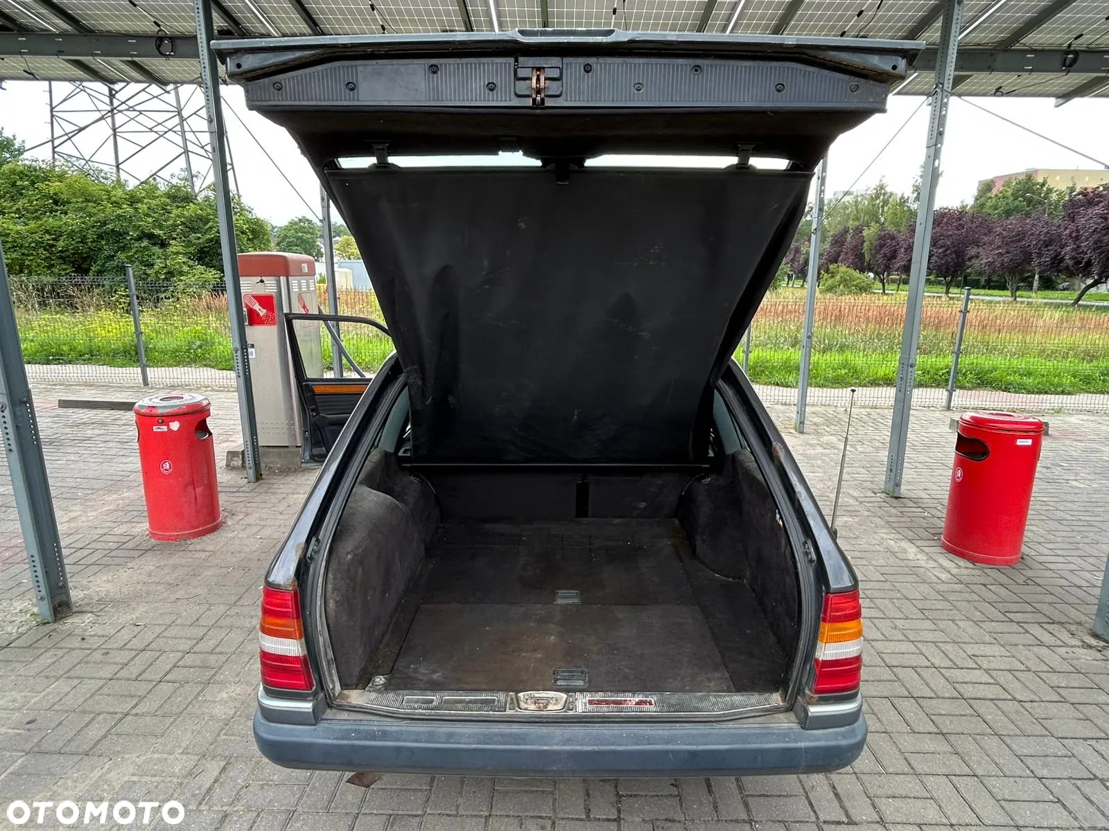 Mercedes-Benz W124 (1984-1993) - 10