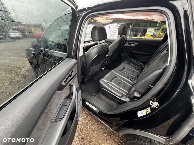 Audi Q7 e-tron 3.0 TDI Quattro Tiptr - 29