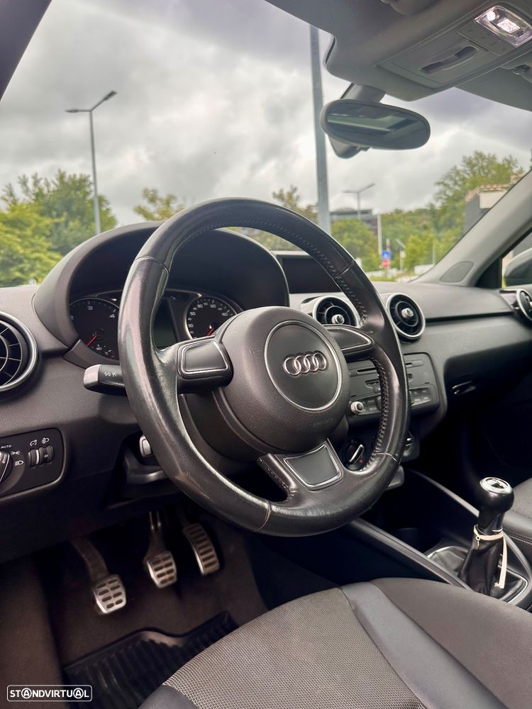 Audi A1 1.6 TDI S-line 99g - 8