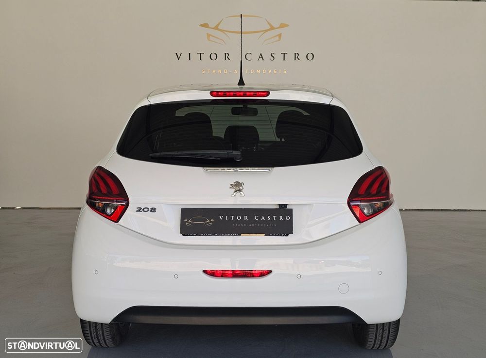 Peugeot 208 1.2 PureTech Active - 4