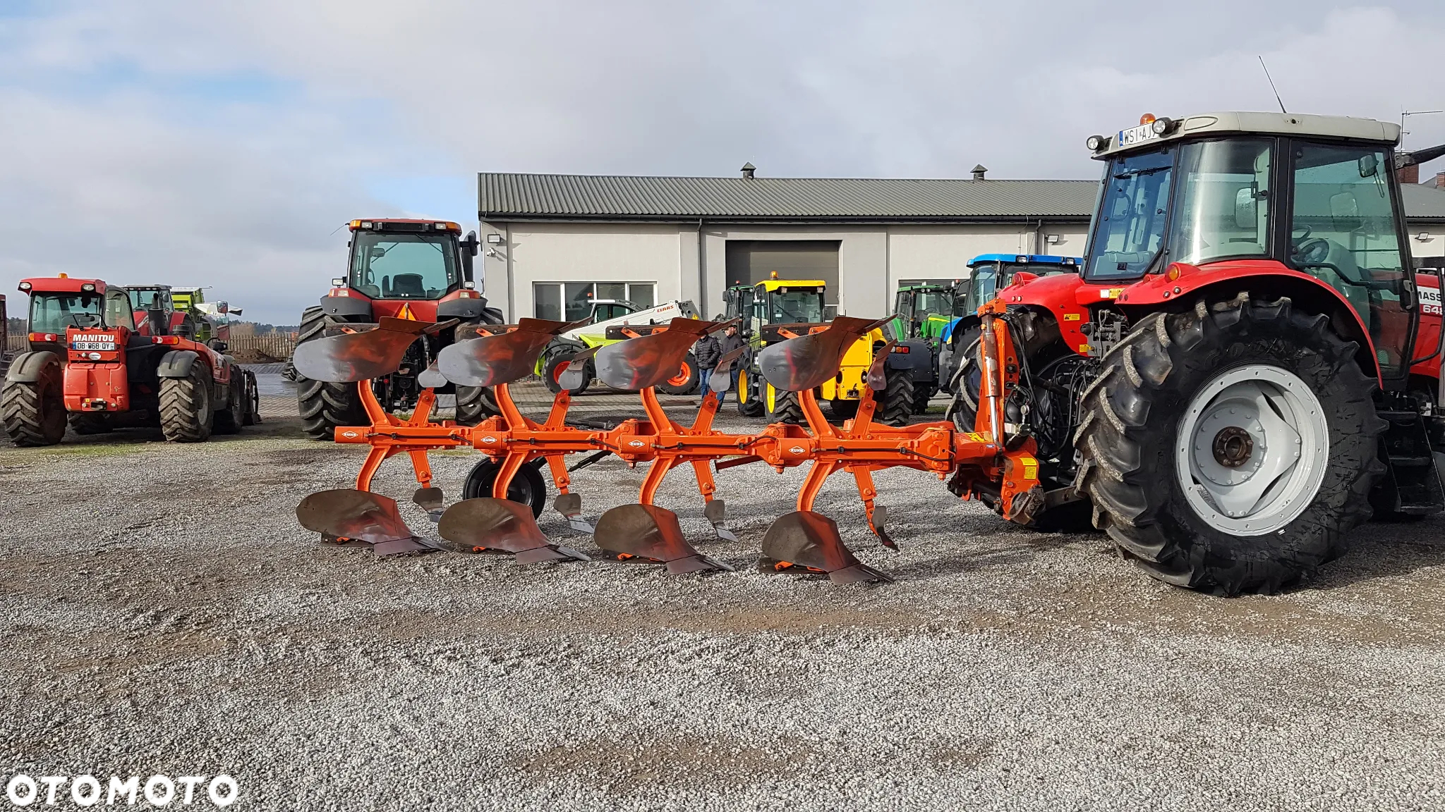 Kuhn VariMaster 121 4 skibowy Non STOP - 10