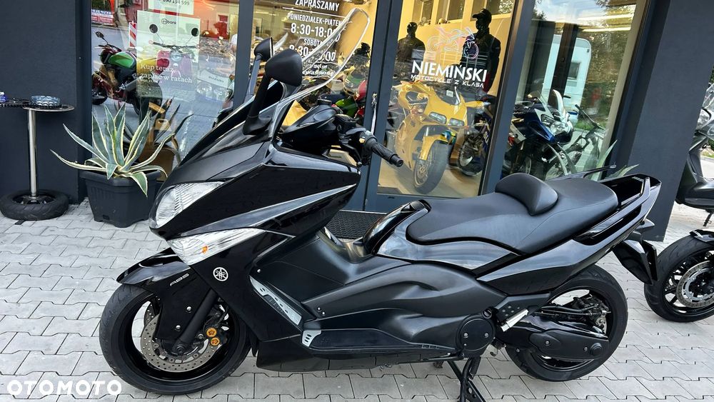 Yamaha Tmax - 7
