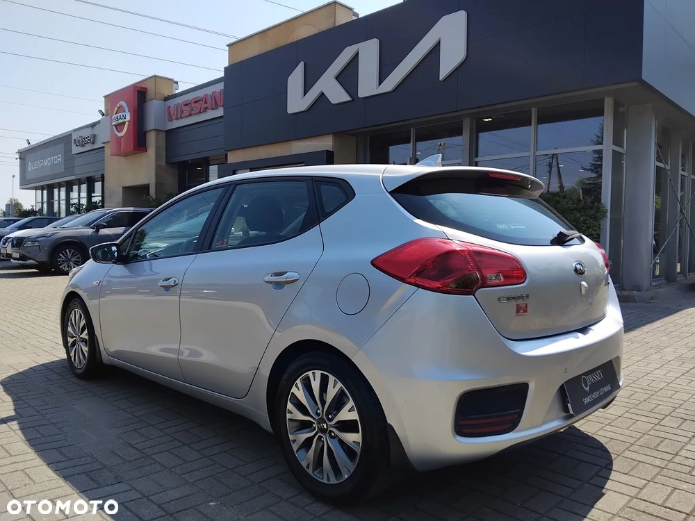 Kia Ceed 1.6 CRDi L - 5