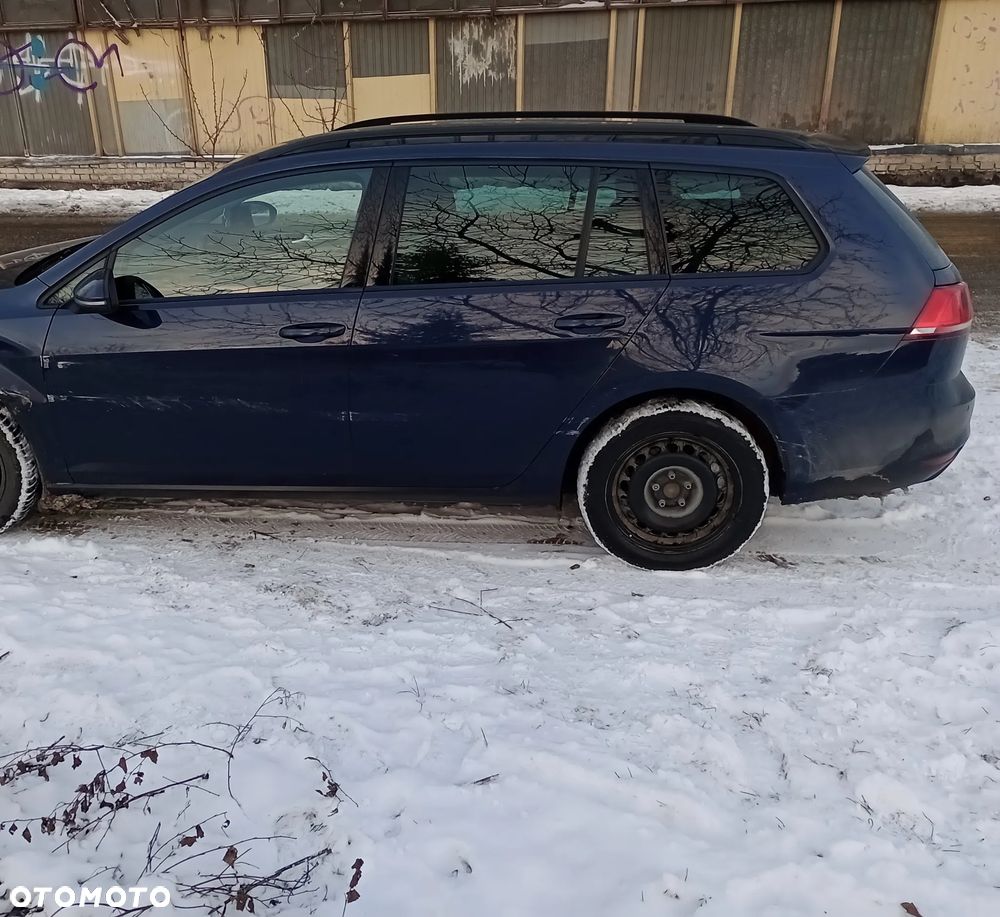 Volkswagen Golf - 13