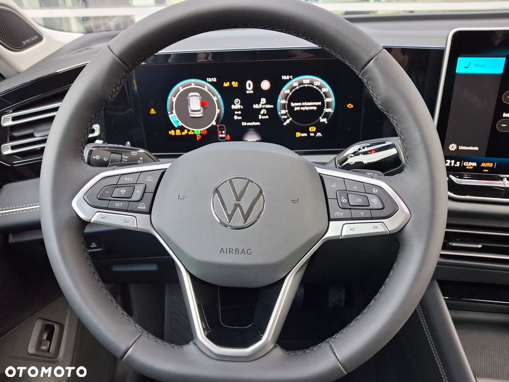 Volkswagen Tiguan - 24