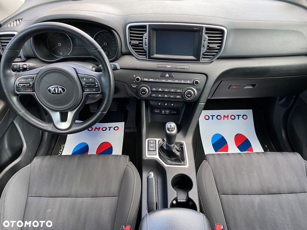 Kia Sportage 1.6 GDI 2WD DREAM-TEAM EDITION - 9