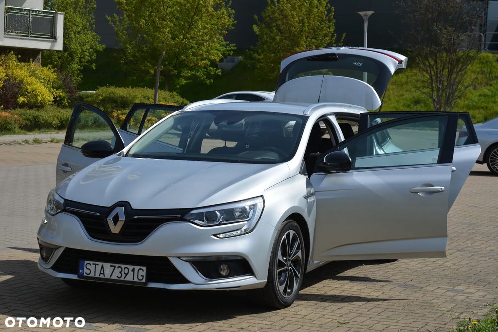 Renault Megane 1.5 Blue dCi Limited - 17