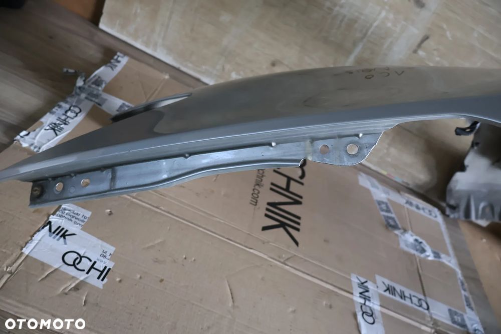 TOYOTA AURIS I 07-09R BŁOTNIK PRZÓD PRZEDNI PRAWY 1C0 - 11