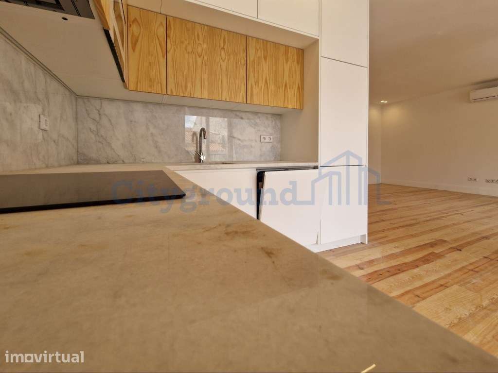 Apartamento T3 Duplex na Graça - Junto ao Miradouro da Senhora do M... - Grande imagem: 5/33