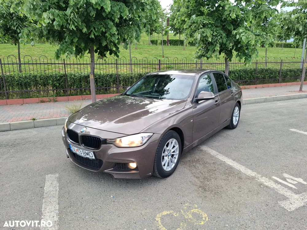 BMW Seria 3 318d Aut. Sport Line - 1