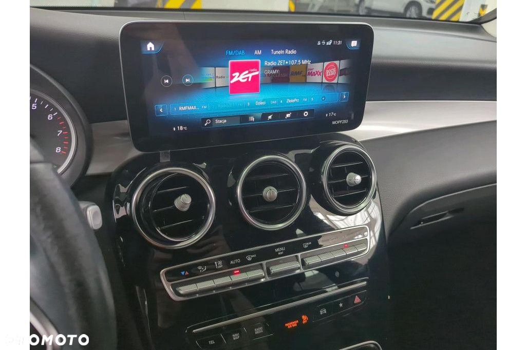Mercedes-Benz GLC - 7