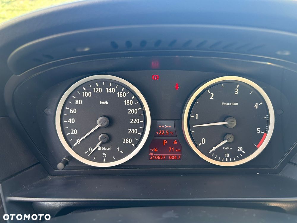 BMW Seria 5 530xd - 16