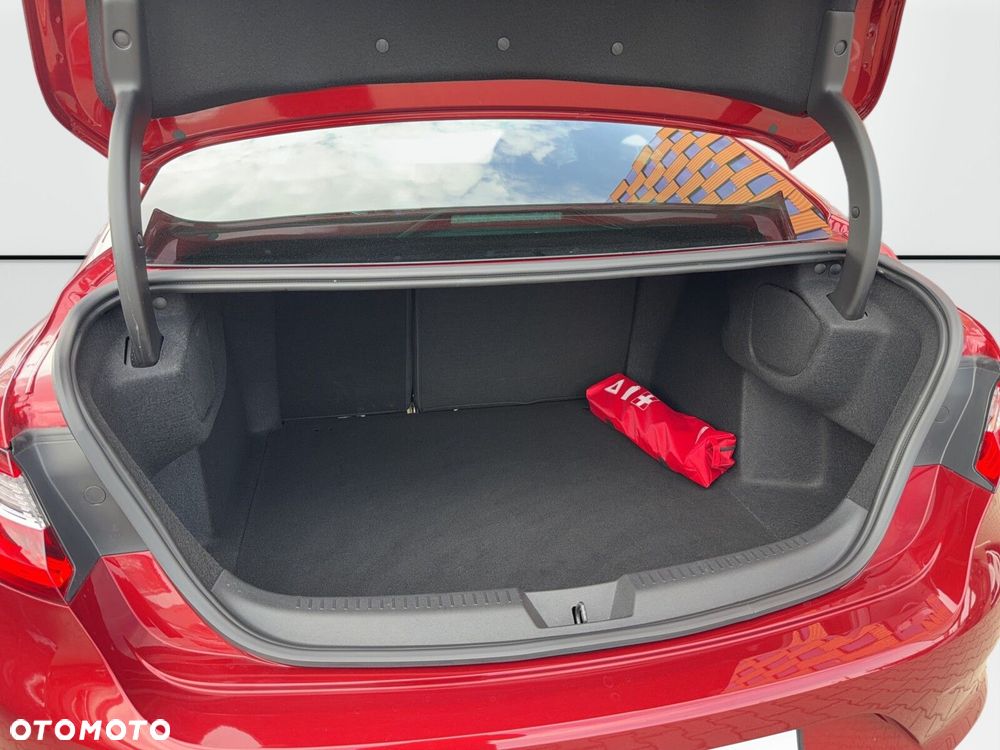 Renault Megane 1.3 TCe FAP Techno EDC - 32