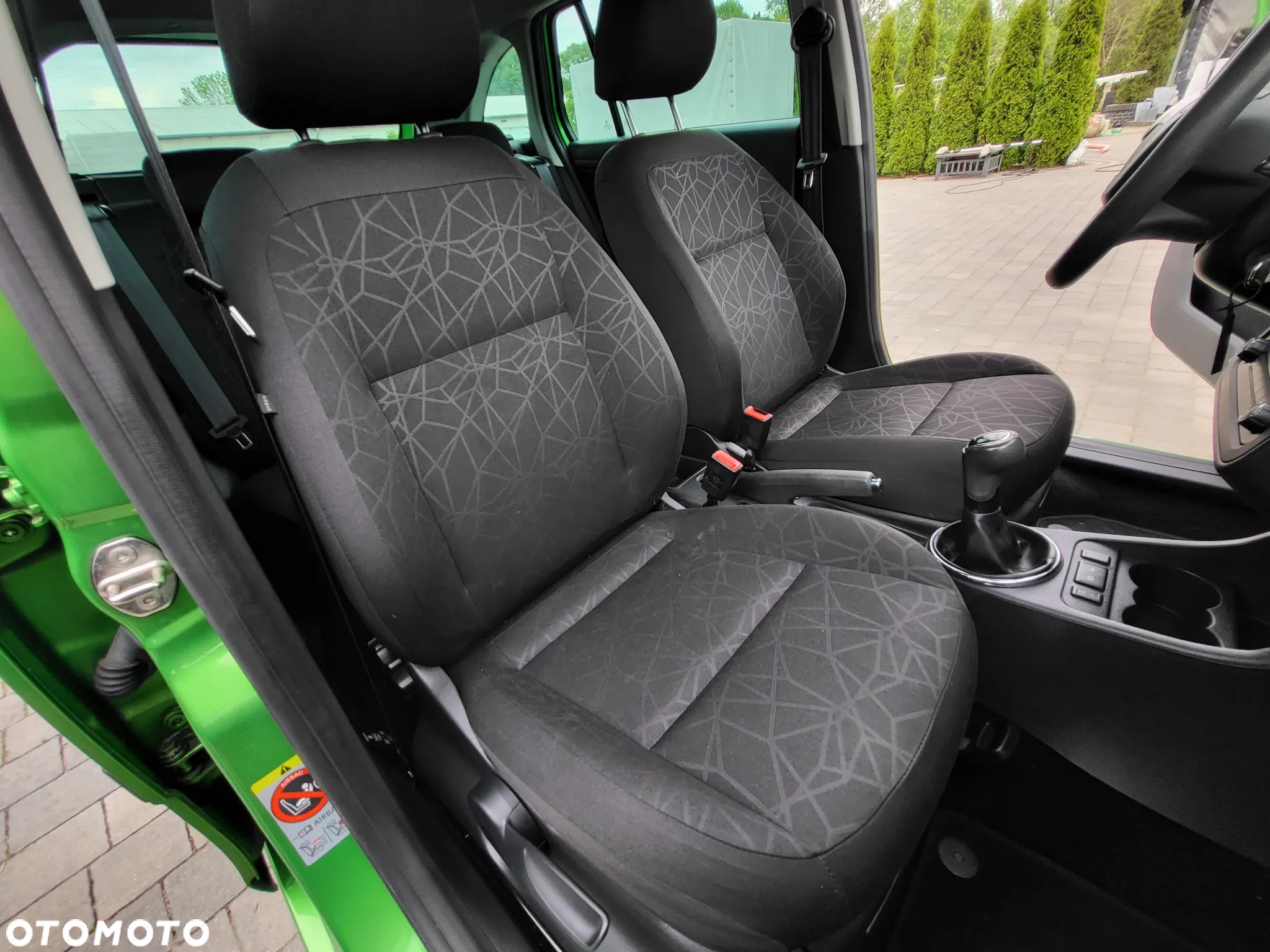 Skoda Fabia 1.2 TSI Combi FAMILY Green tec - 10