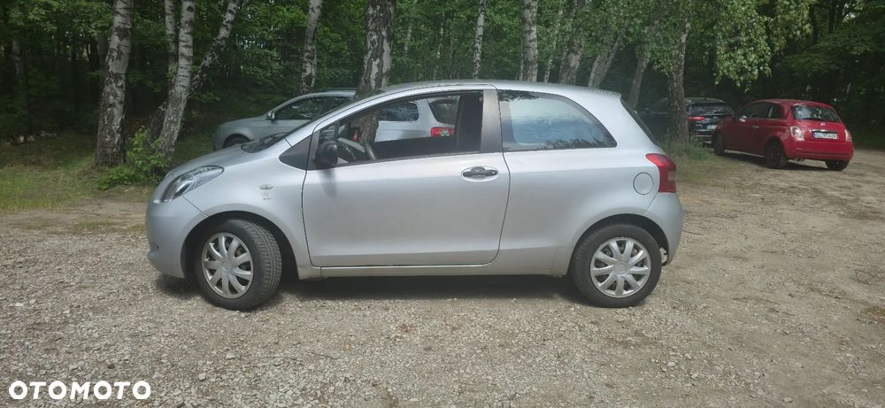 Toyota Yaris 1.3 Luna - 10