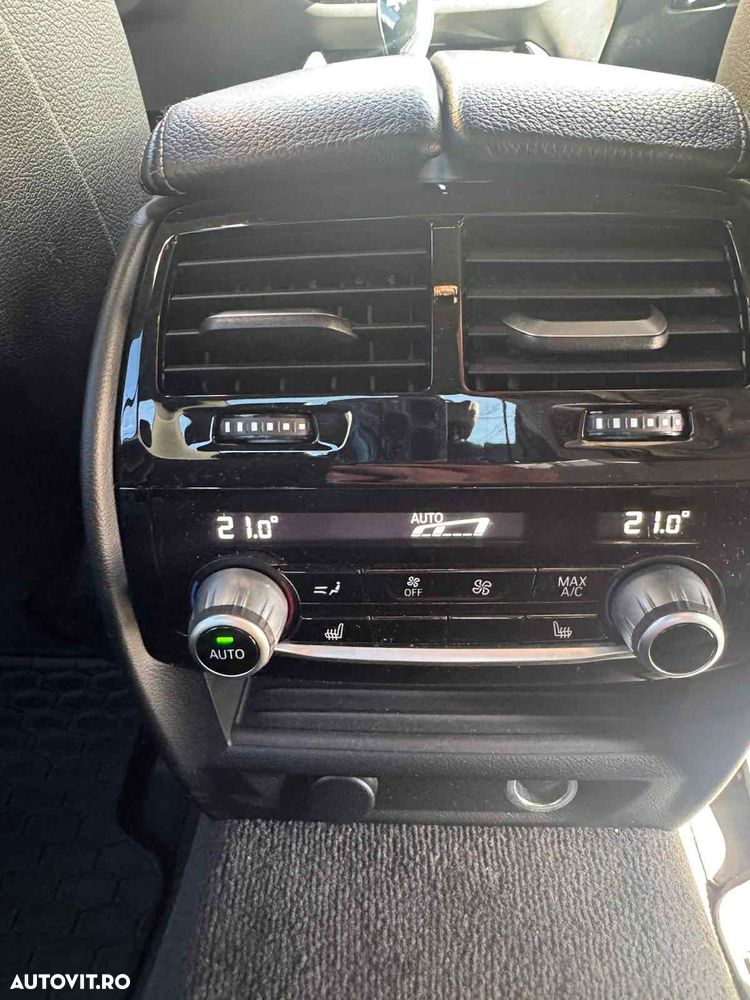 BMW Seria 5 530d xDrive Aut. Luxury Line - 9