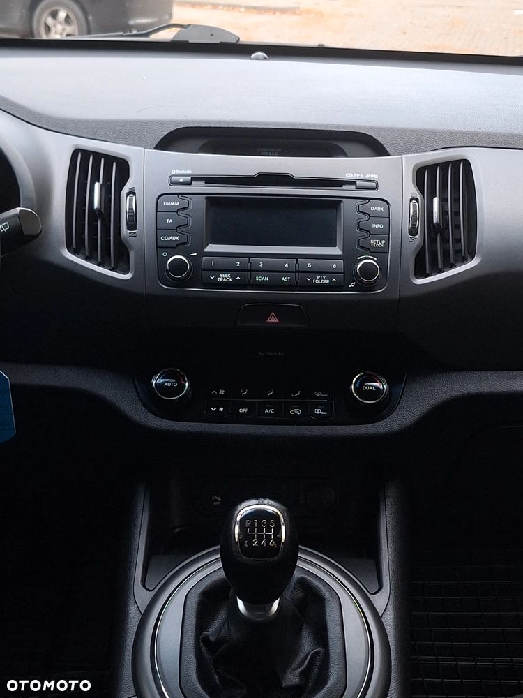 Kia Sportage 1.7 CRDI 2WD ISG Spirit - 13