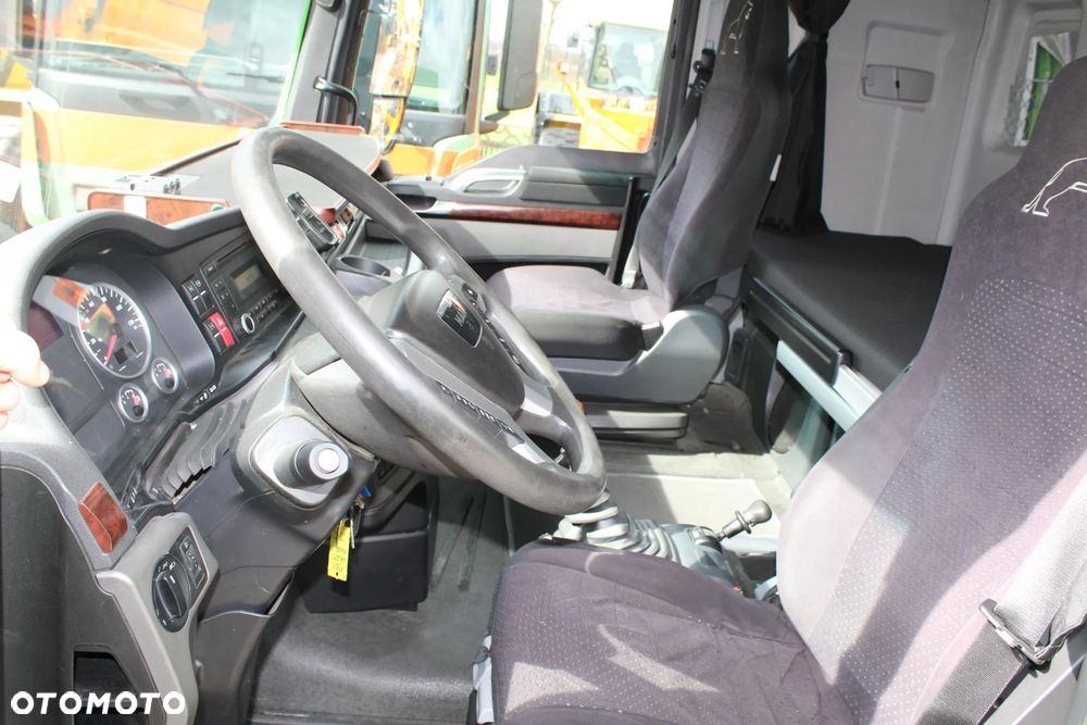 MAN TGX 26.540 z Niemiec 6x4 - 15
