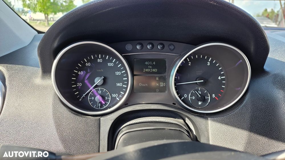 Mercedes-Benz ML - 7