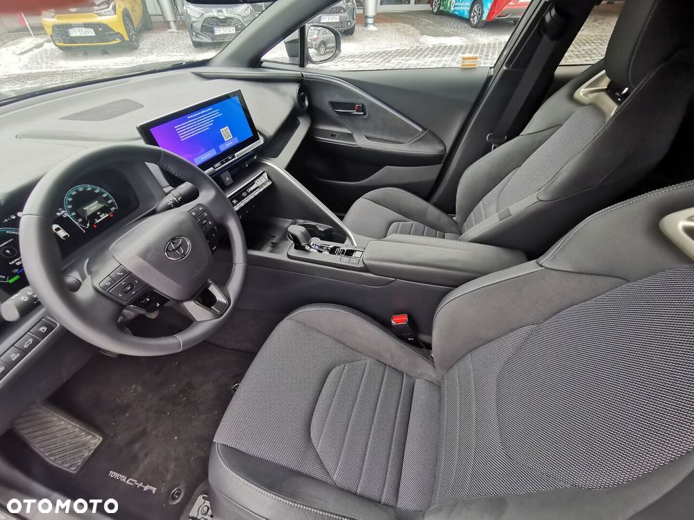 Toyota C-HR - 3