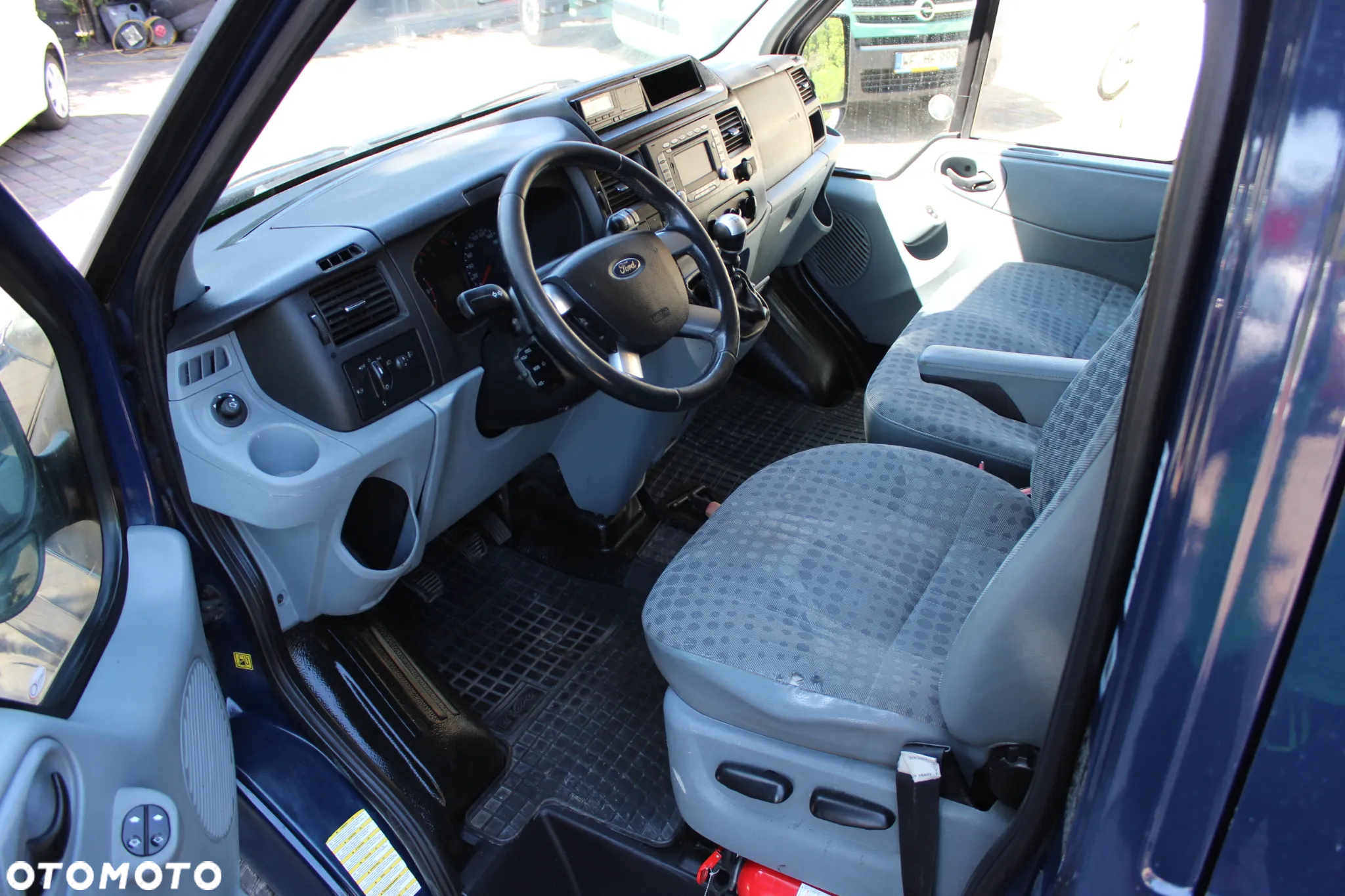 Ford TRANSIT - 11