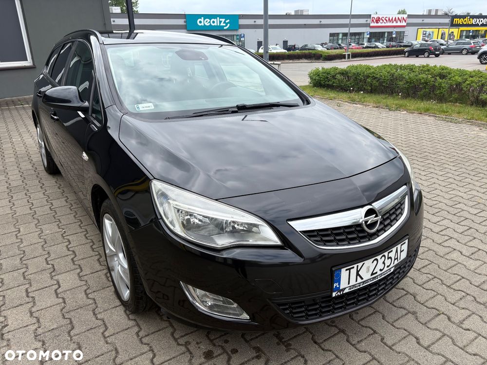 Opel Astra 1.4 T Cosmo - 2