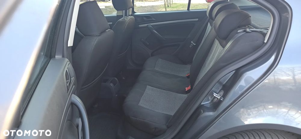 Skoda Octavia 1.6 Tour - 21