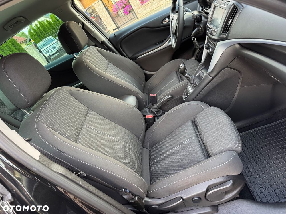 Opel Zafira 2.0 D Start/Stop Active - 30