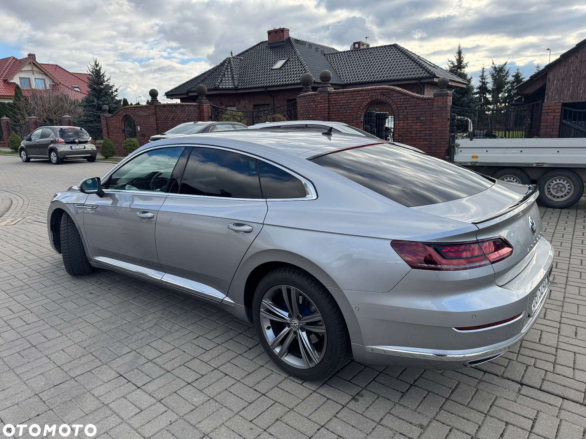 Volkswagen Arteon 2.0 TDI SCR R-Line DSG - 10