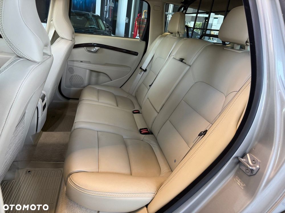 Volvo XC 70 - 11
