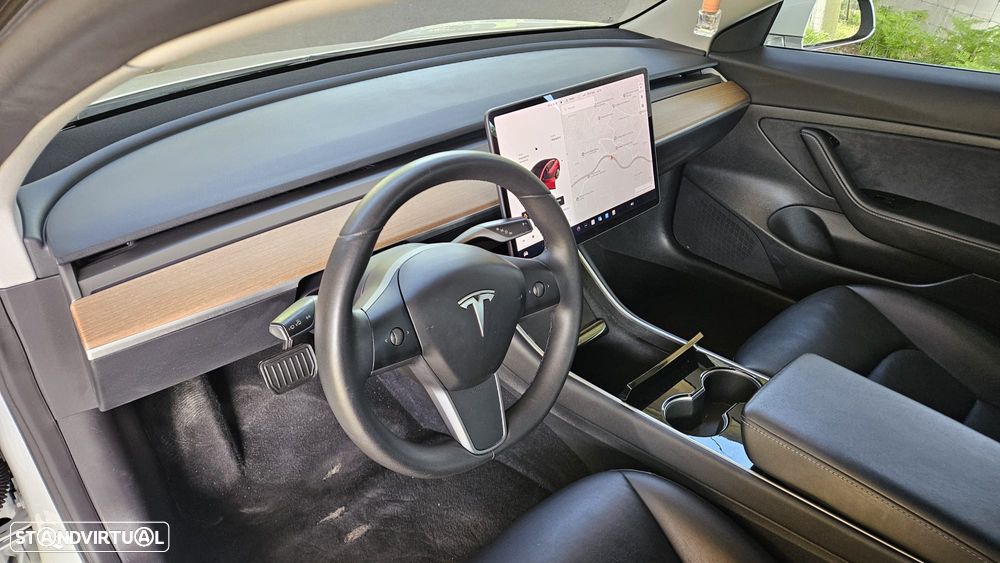 Tesla Model 3 Standard RWD Plus - 11