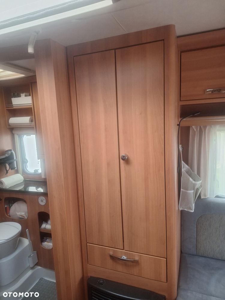 Hymer-Eriba Nova - 17
