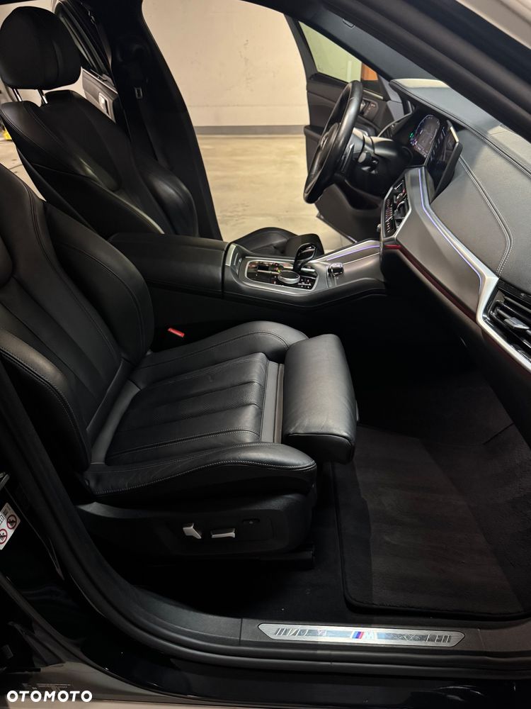 BMW X6 xDrive30d mHEV - 10