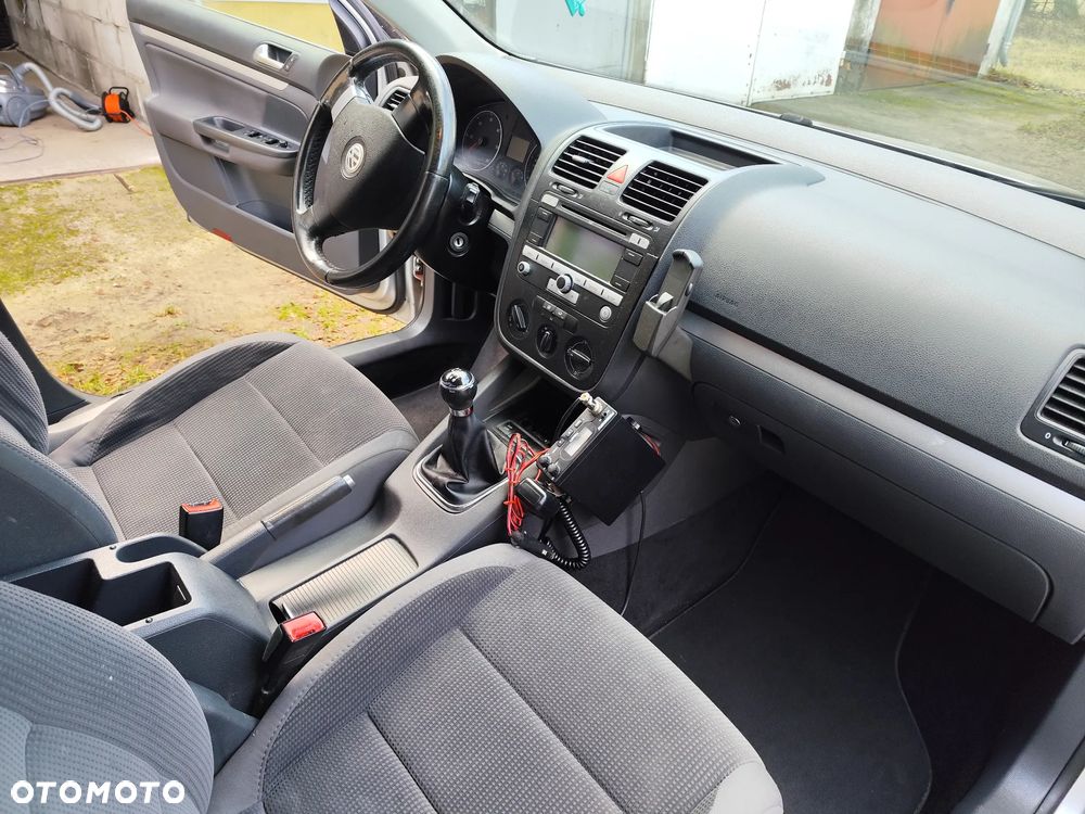 Volkswagen Golf 2.0 TDI Comfortline - 16